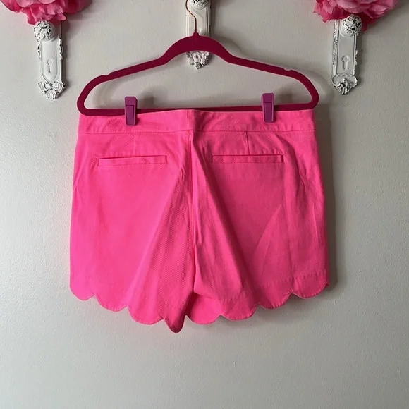 Lilly Pulitzer Buttercup Stretch Shorts in color Pink Isle, Size 10. - Picture 8 of 13